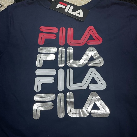 NWT Women’s Large Fila V-Neck Short Sleeve Tee In Navy With Metallic Logo Prints - Picture 8 of 8